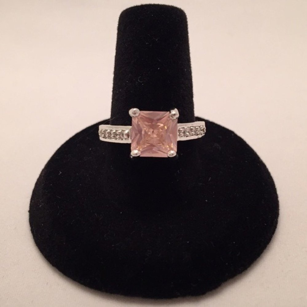 Pink and white topaz princess cut ring Silver
